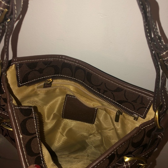 Coach Chocolate Brown Shoulder Bag - Picture 3 of 3